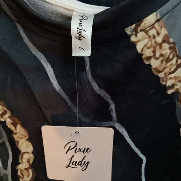 Pixie Lady Crewneck Top - Picture 4 of 7